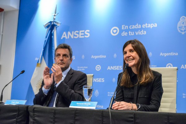 Massa aprobó nuevos créditos para jubilados y pensionados