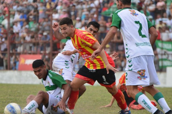 Boca Unidos y Mandiyú se verán las caras en un nuevo clásico correntino