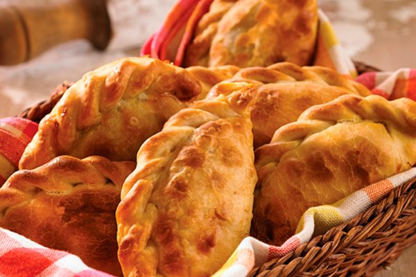 Empanada de pescado de río fácil y delicioso