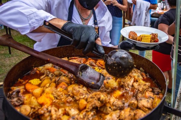 Mocoretá se prepara para su 2° Concurso Gastronómico de Pollo al Disco