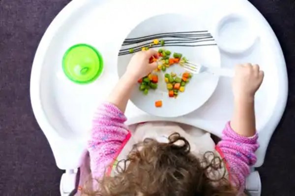 Alimentación: cinco consejos para que tu hijo coma vegetariano