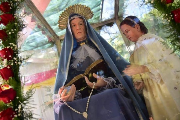 Corrientes: cientos de feligreses celebran las fiestas patronales de Santa Ana de los Guácaras