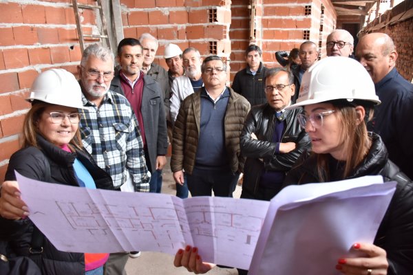Corrientes: inspeccionaron las obras de los nuevos quirófanos del Hospital Escuela