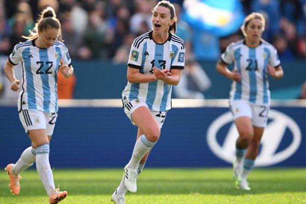 A qué hora juega la selección argentina femenina vs Suecia en el Mundial: TV y formaciones