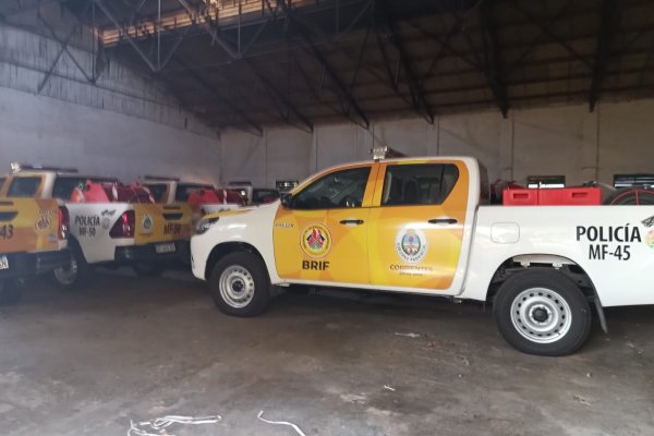 Corrientes: más autobombas guardadas en el RI9 en medio de la alerta máxima por incendios