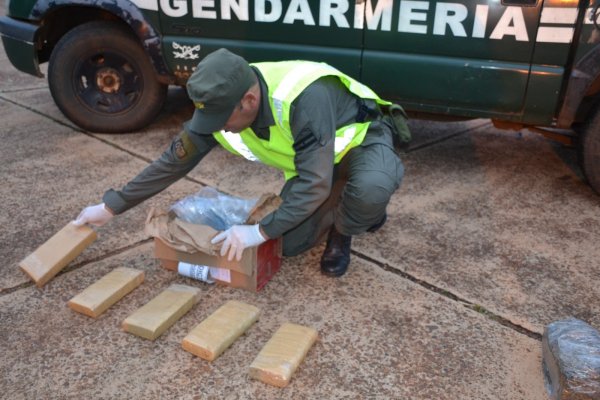 Corrientes: secuestran más de 8 kilos de marihuana transportados en encomiendas