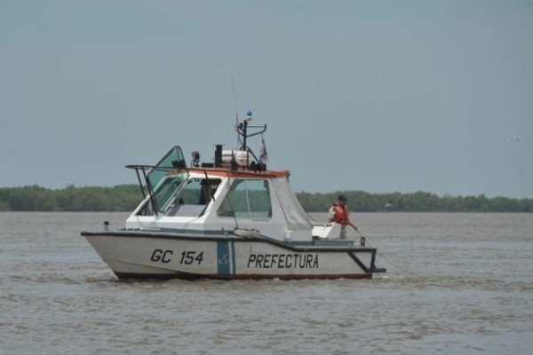 Encuentran el cadáver de una correntina flotando en el río Paraná