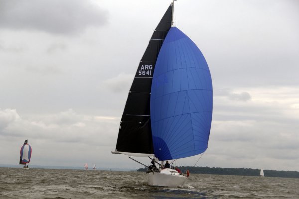 Con grandes presencias, se palpita la Regata Asunción–Corrientes