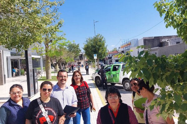 Duro mensaje de docentes: Señor gobernador, no nos atienden y la libertad avanza