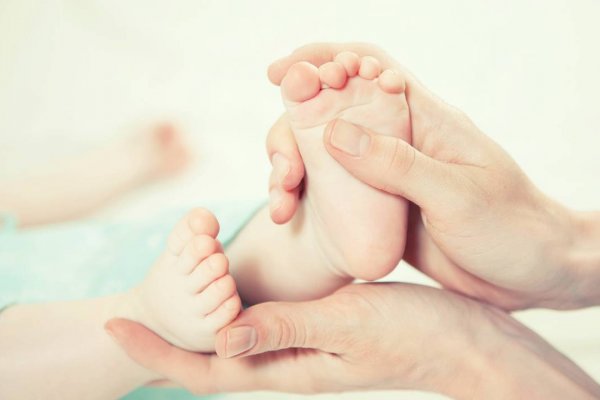 Reflexología: cómo hacer dormir a tu bebé y cuáles son sus beneficios