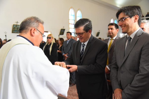 Corrientes: Braillard Poccard participó de la misa en San Roque