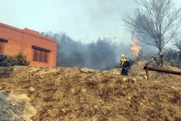 Incendios en Córdoba y San Luis: riesgo extremo agravado por la sequía