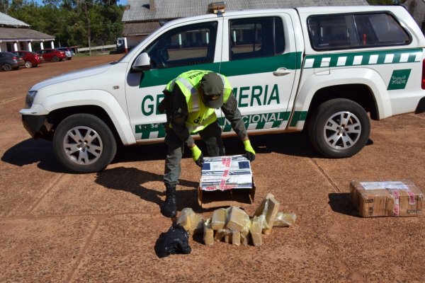 Corrientes: condenan a 3 años de prisión en suspenso a un hombre que transportaba paquetes de marihuana en Santo Tomé