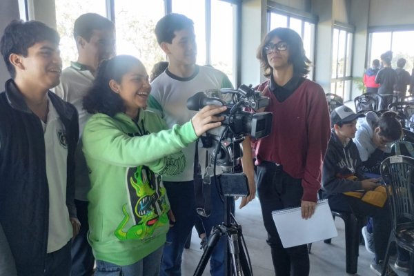 El Cine Móvil realizó su primer taller en Goya