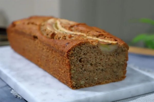 Budín de banana sin huevo para un desayuno diferente