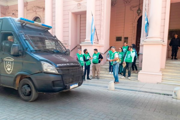 Más pedidos por la Suma Fija: para estatales provinciales, municipales y jubilados