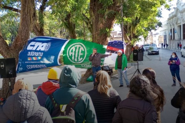 Trabajadores de ATE Corrientes solicitaron el pago del bono anunciado por Nación