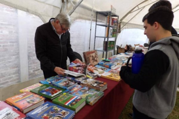 Corrientes: la Fería del Libro en Caá Catí celebra su décima edición