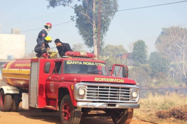 Durante agosto, bomberos voluntarios combatieron 97 incendios en la provincia de Corrientes