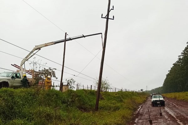 DPEC: hay corte de energía en toda la provincia por lluvias y fuertes vientos