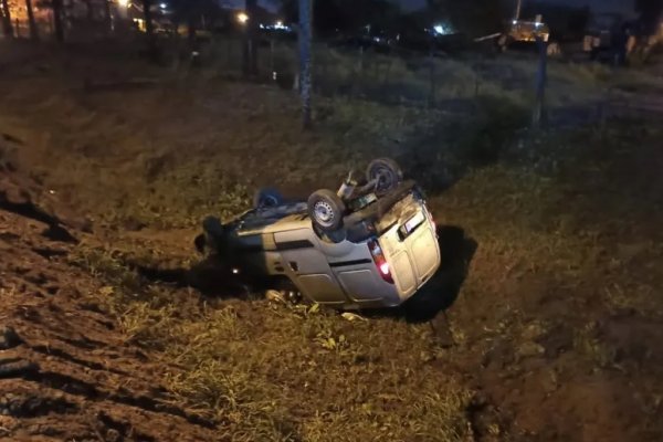 Tragedia fatal en Corrientes: un hombre esperaba a su hermano y fue atropellado por una camioneta
