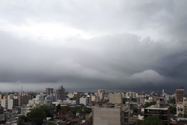 Miércoles caluroso y lluvioso en Corrientes