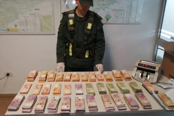 Corrientes: secuestran más de 3 millones de pesos y 300 dólares sin aval legal