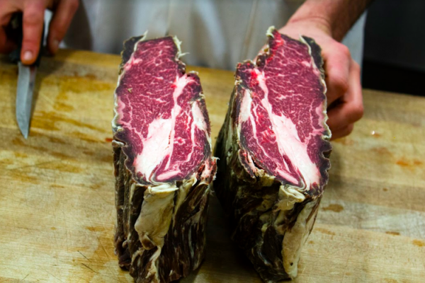 Carnes maduradas: ¿delicia gastronómica o exceso absurdo?