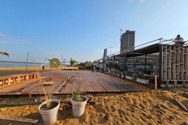 Corrientes: la Justicia ordenó frenar ampliaciones de un parador en Playa Arazaty