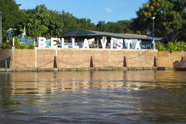 Fiesta de la frutilla y concurso de pesca en Bella Vista