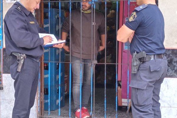 La Policía de Corrientes se entrevistó con vecinos a fin de tener conocimientos sobre sus inquietudes en materia de seguridad