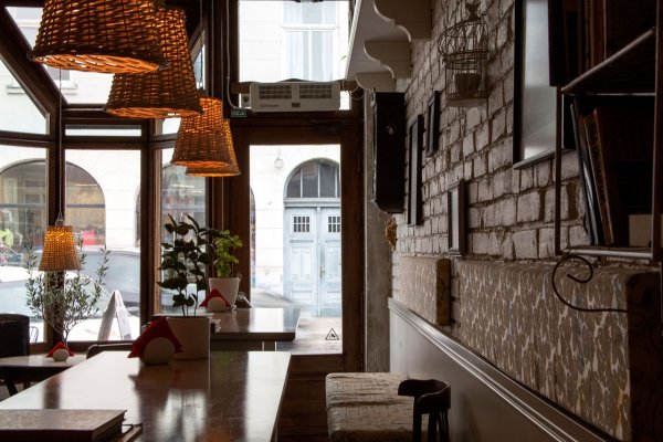 Escapada gastronómica: este es el bar más antiguo de Sevilla y es ideal para ir de tapas