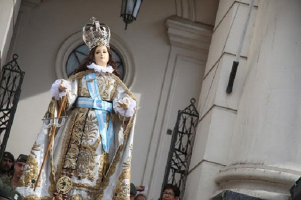 La ciudad de Corrientes ya expresa la devoción por su santa patrona