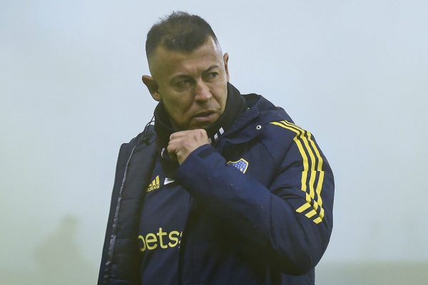 Almirón SORPRENDIÓ en la práctica de Boca a tres días del duelo ante Palmeiras
