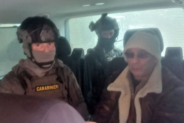 Entierran a Matteo Messina, jefe de la mafia italiana, pero su empresa criminal sigue viva
