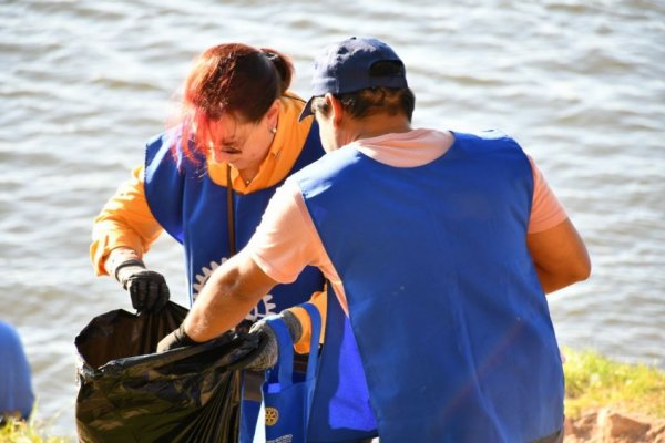 Jornada de limpieza y concientización en Punta Tacuara