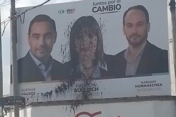 ¿Interna de JxC en Goya?: vandalizan una imagen de Bullrich