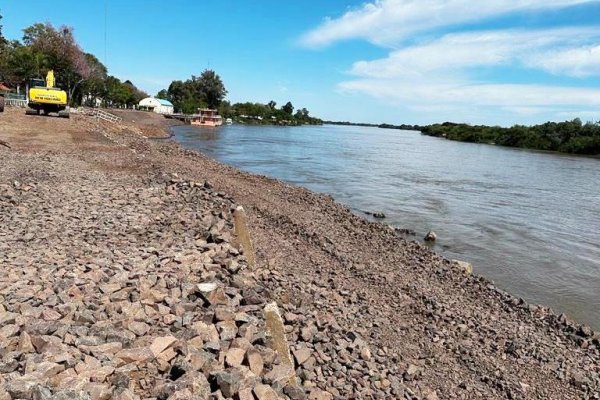 Avanza con la obras de Defensas Costeras Definitivas de la ciudad de Goya