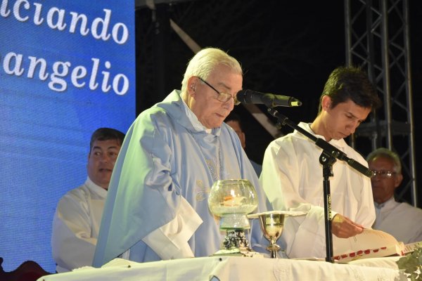 Mons. Faifer: “La actividad política debería estar cimentada en una vida austera y coherente