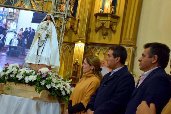 Fiestas patronales de Curuzú Cuatiá: Emocionante cantata para recibir el Día de la Virgen Patrona