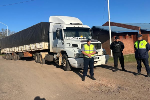 Corrientes: Incautaron ocho camiones con cargas ilegales de maíz y soja