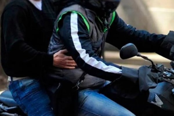 Corrientes: robó, huyó en su moto y derrapó, sufriendo heridas de consideración