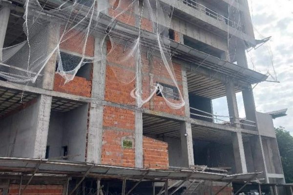 Corrientes: Cayó un obrero de un edificio en construcción
