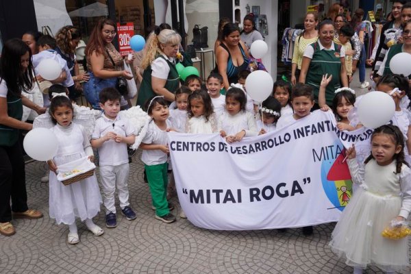 Angelitos coparon la Junín para mantener la tradición