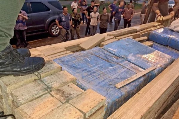 De Corrientes a Misiones: Llevaban 289 bultos de marihuana entre maderas