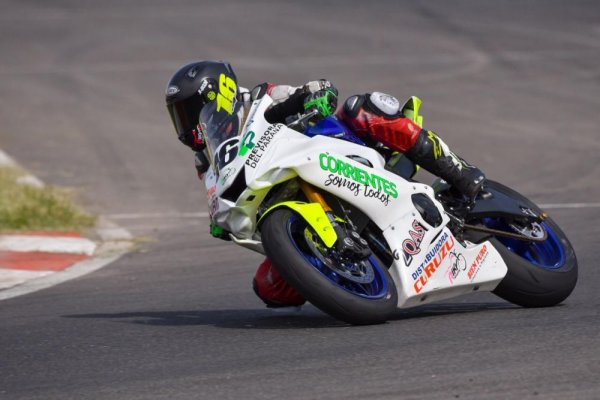 Excelente participación del correntino Emanuel Aguilar en el SuperBike de Brasil