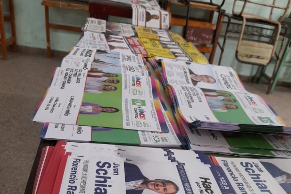 La logística electoral en Corrientes: Unión por la Patria y la Libertad Avanza no completaron entrega de boletas