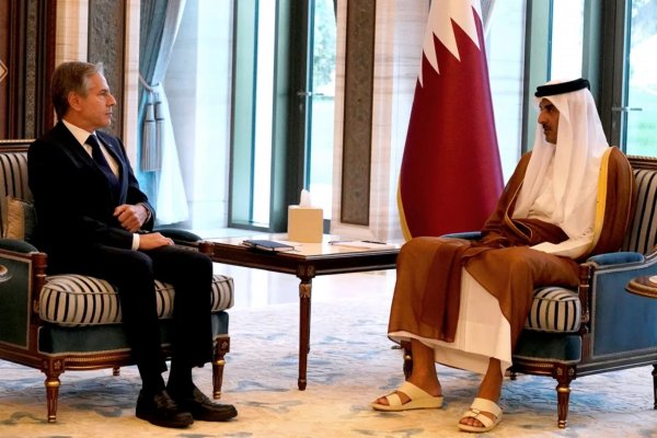 ¿Cómo el pequeño Estado árabe de Qatar se volvió indispensable en las conversaciones con Hamas?