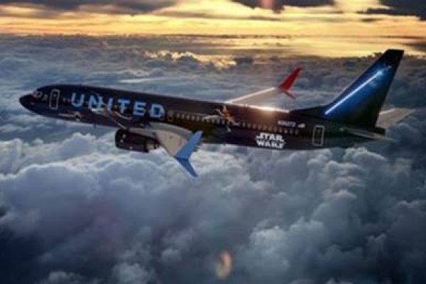 United Airlines suspende a un piloto luego que elogiara a Hamás