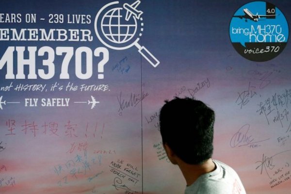 Tribunal chino comienza a juzgar las demandas contra Malaysia Airlines por el vuelo MH370 desaparecido en 2014
